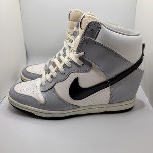 NIKE Wedge Sneakers - Size 7